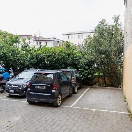 Exclusive Parking Flat X 4 Near Metro 1 Salvator Rosa Apartment Naples Exterior photo
