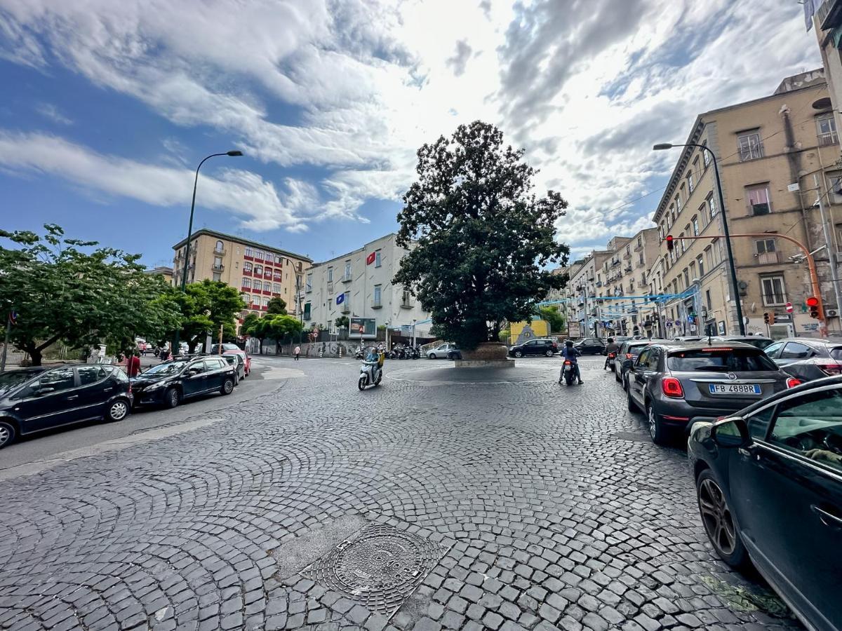 Exclusive Parking Flat X 4 Near Metro 1 Salvator Rosa Apartment Naples Exterior photo