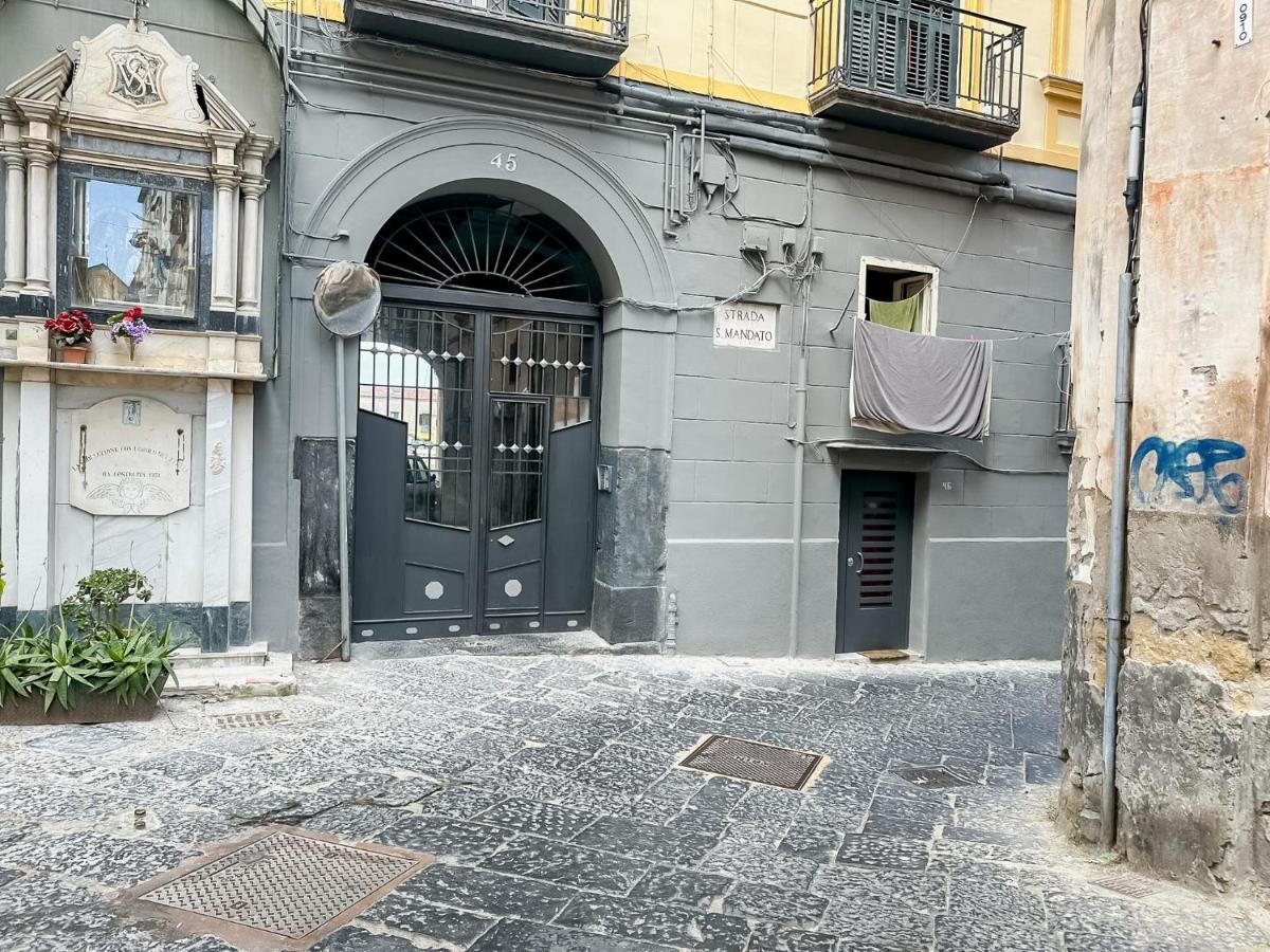 Exclusive Parking Flat X 4 Near Metro 1 Salvator Rosa Apartment Naples Exterior photo