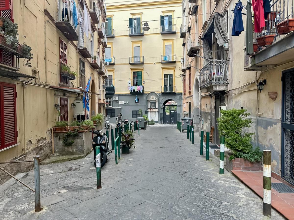 Exclusive Parking Flat X 4 Near Metro 1 Salvator Rosa Apartment Naples Exterior photo