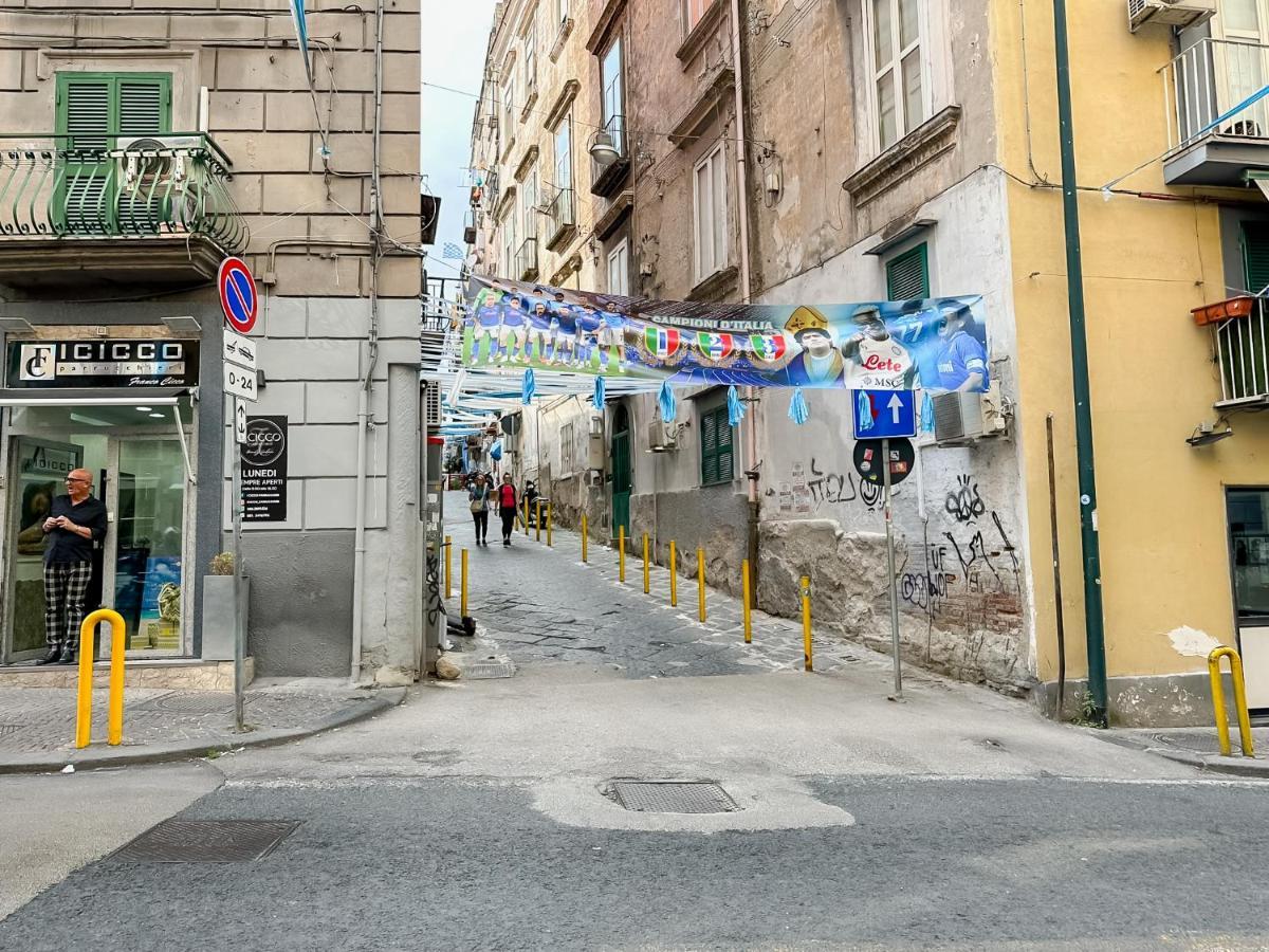 Exclusive Parking Flat X 4 Near Metro 1 Salvator Rosa Apartment Naples Exterior photo