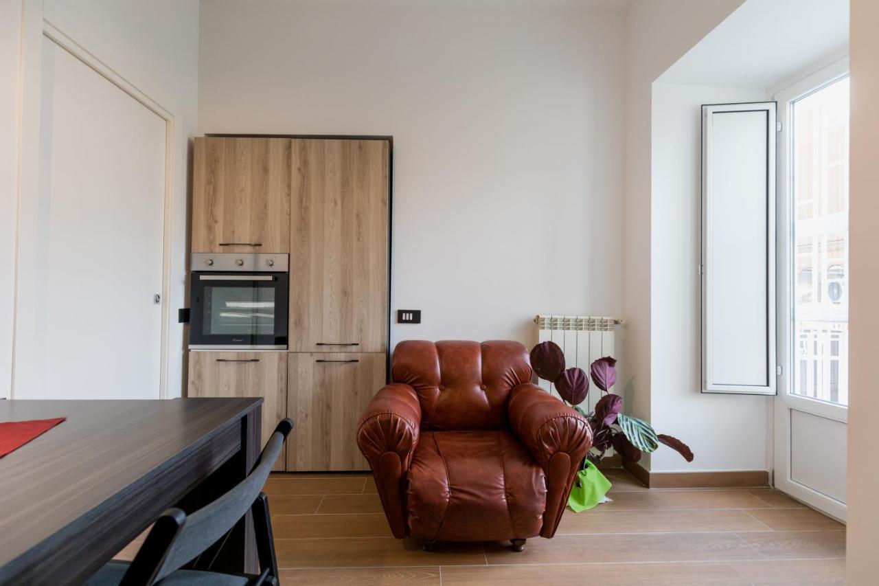 Exclusive Parking Flat X 4 Near Metro 1 Salvator Rosa Apartment Naples Exterior photo