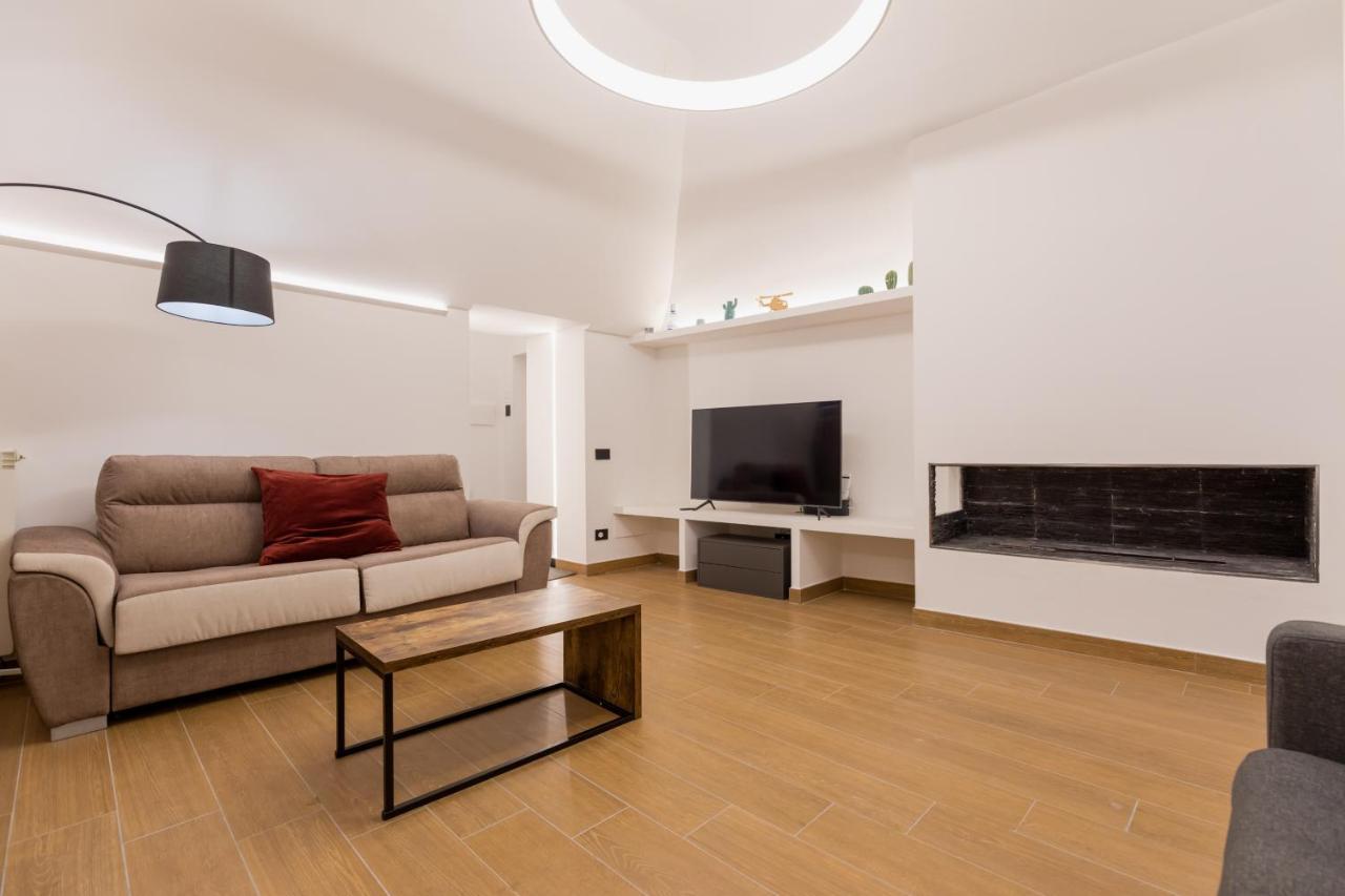 Exclusive Parking Flat X 4 Near Metro 1 Salvator Rosa Apartment Naples Exterior photo