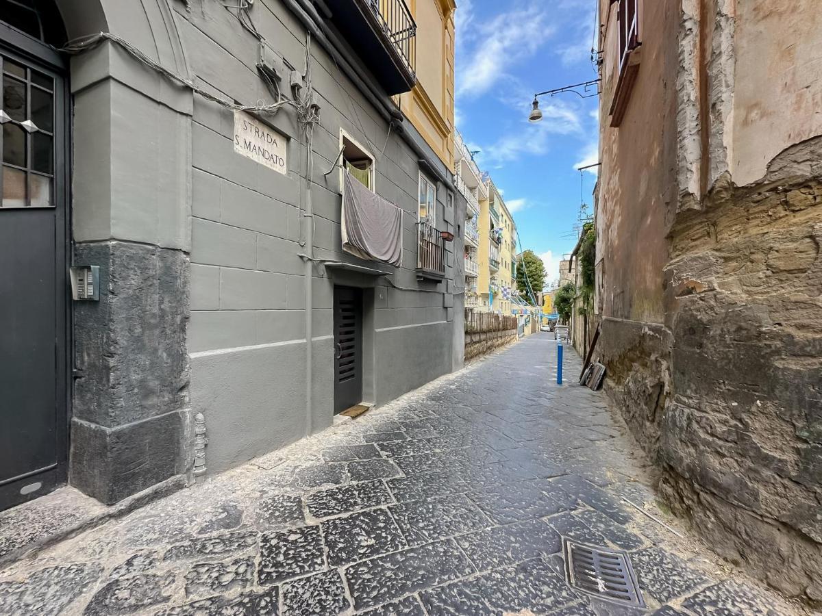 Exclusive Parking Flat X 4 Near Metro 1 Salvator Rosa Apartment Naples Exterior photo